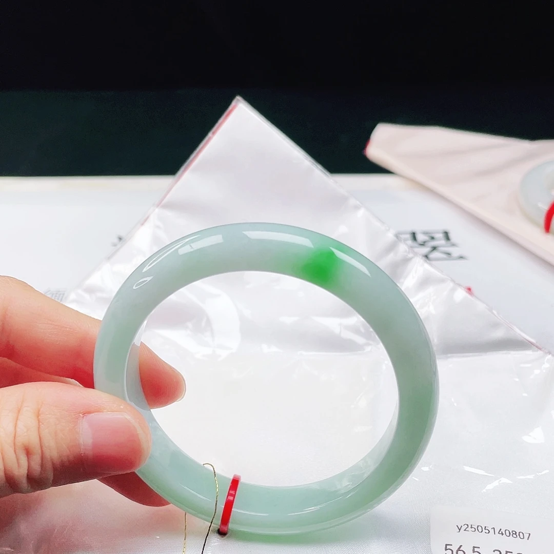 翡翠未镶嵌手镯56➕圈口