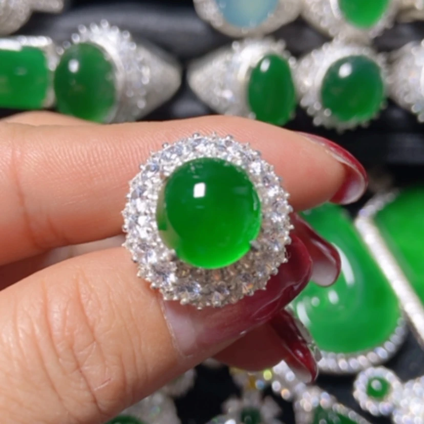 【闪购商品】翡翠颈饰银S925镶嵌小*元翡翠卡12➕