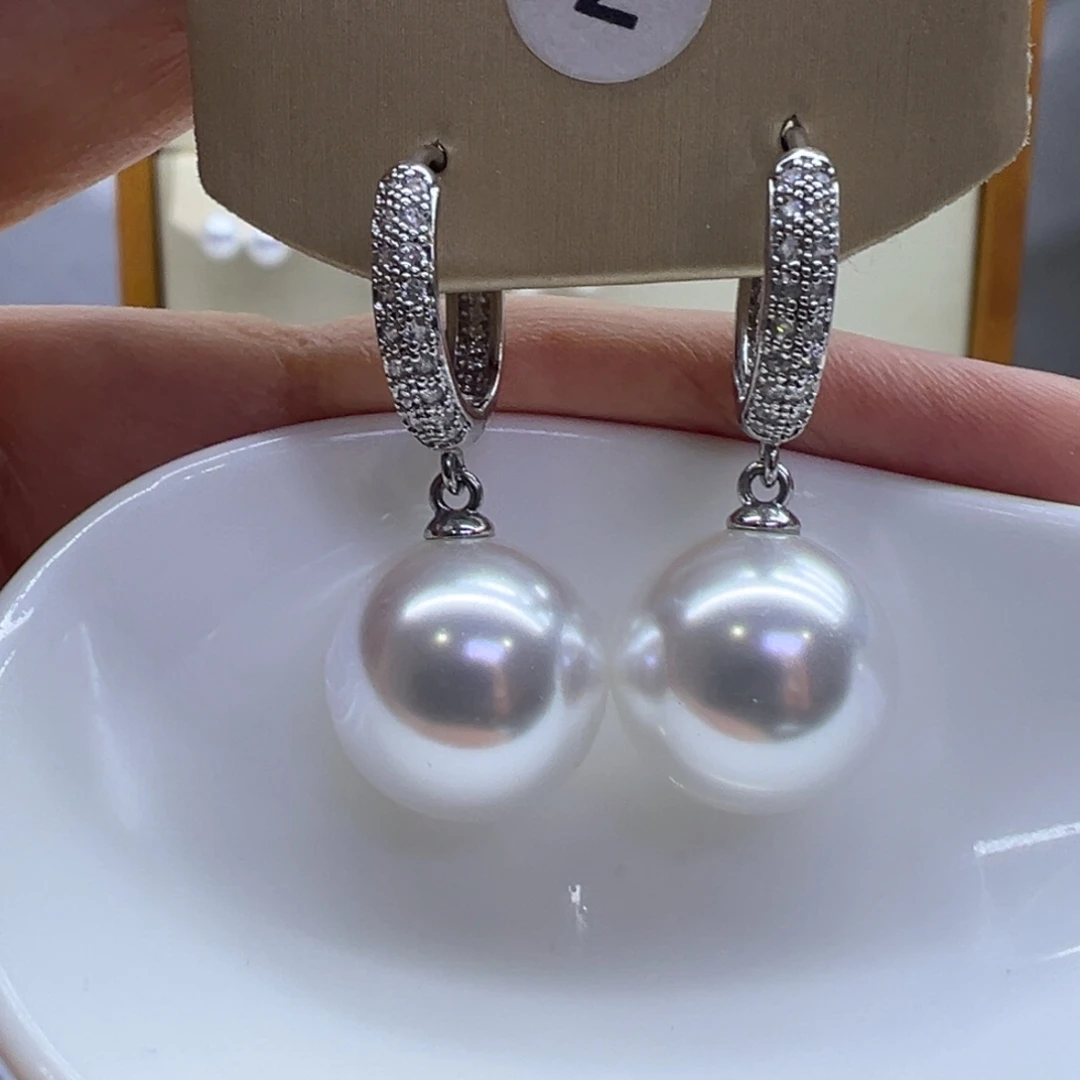 淡水珍珠未镶嵌耳饰