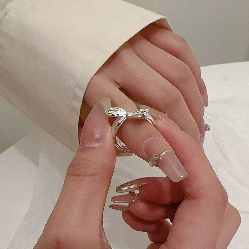 925银戒指 不规则蝴蝶结戒指女925纯银温柔甜美小众设计推拉