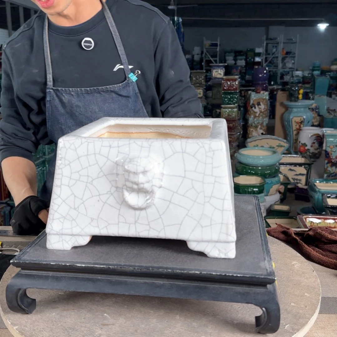 一风堂石湾花盆。高温裂瑕疵