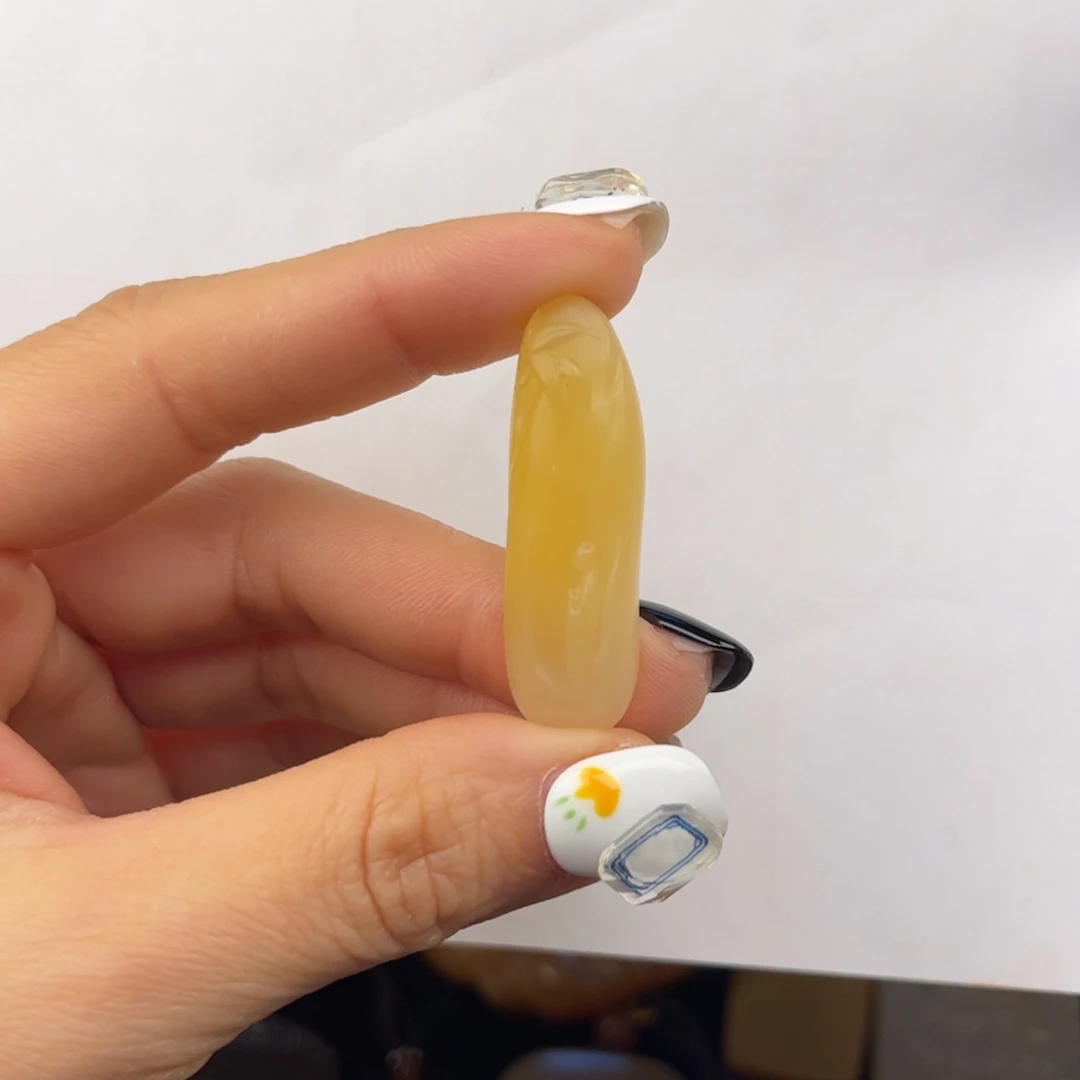 石英质玉黄蜡石吊坠未镶嵌东**乚