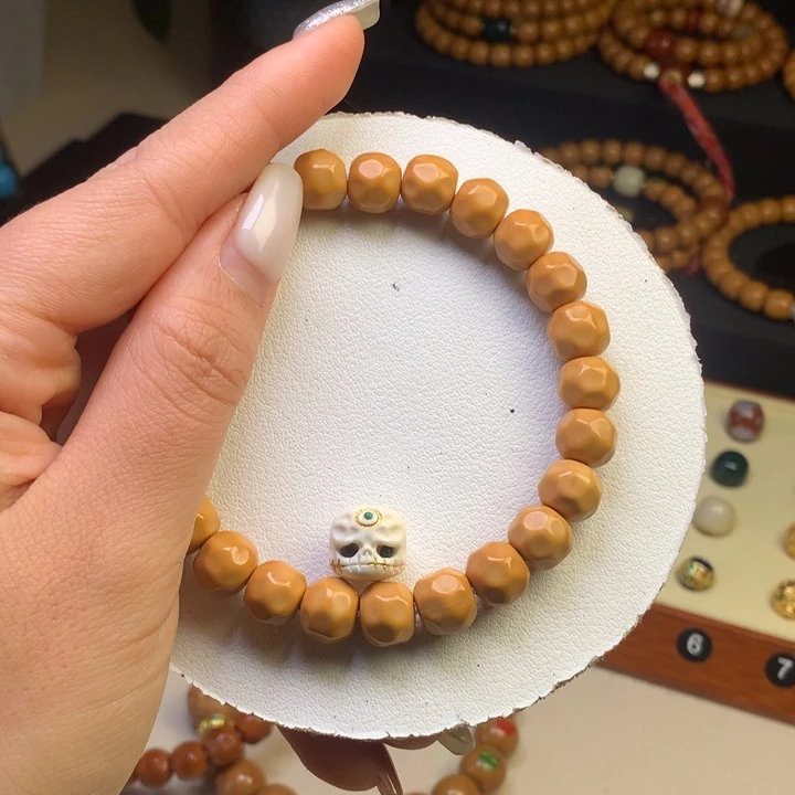 猴头核桃手串奶酪加配饰