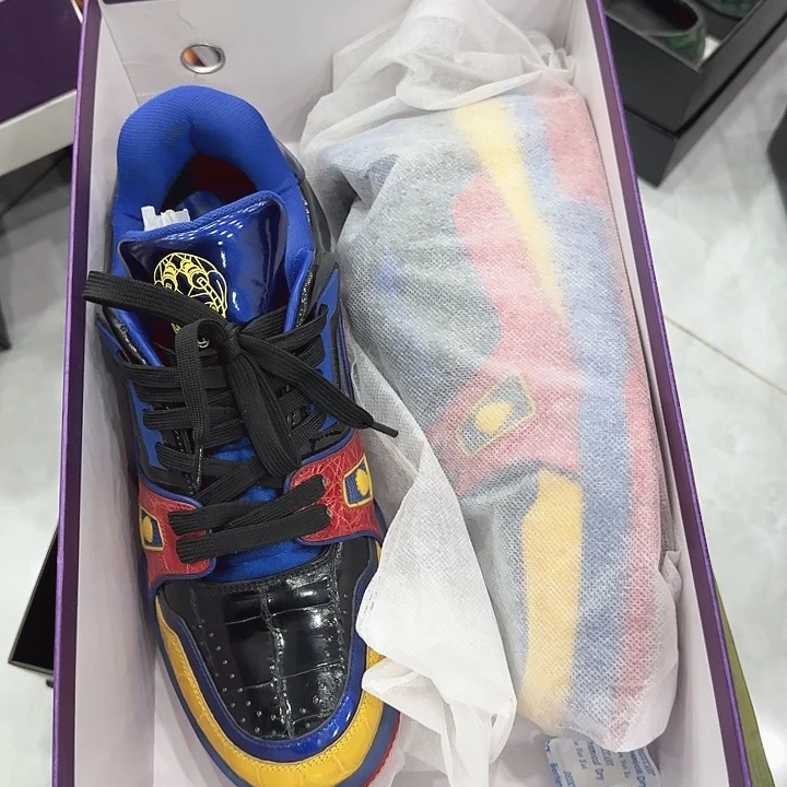 ℒ***代绒面好咯小张小张小张小张老刘路小张