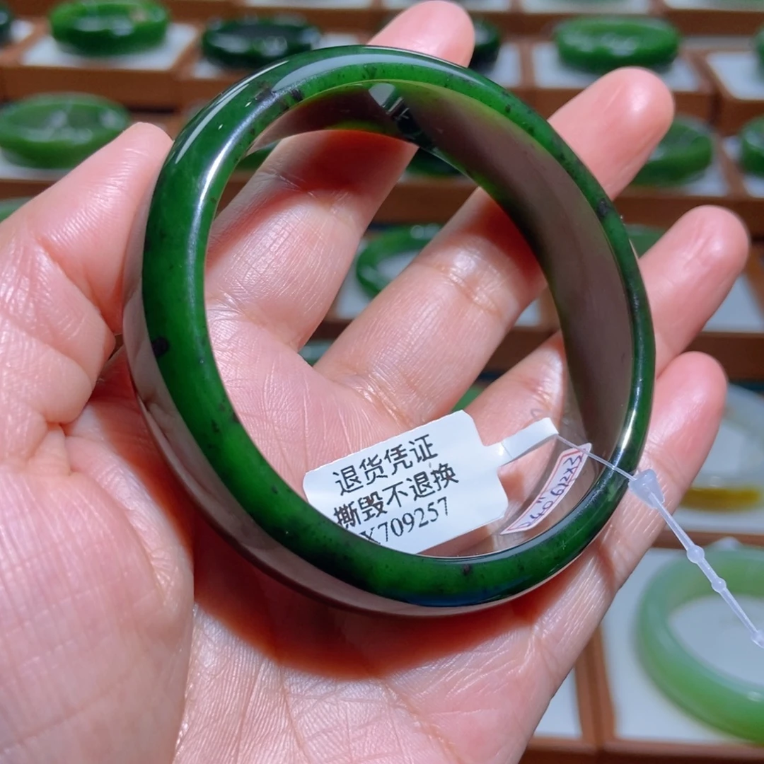 和田玉(碧玉)未镶嵌手镯菠菜绿5960