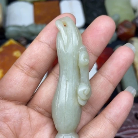 和田玉未镶嵌颈饰46