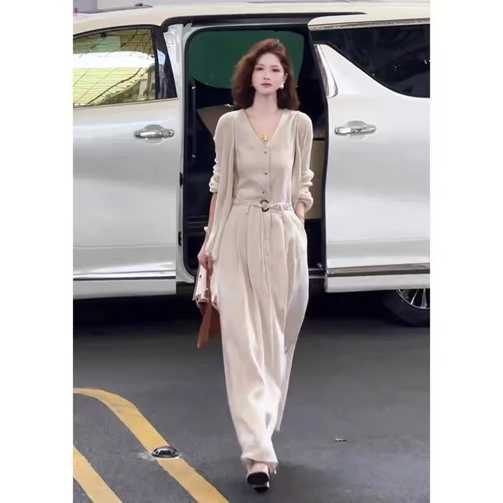 巨好看夏装一整套2025新款气质名媛针织开衫时尚背心连衣裙两件套