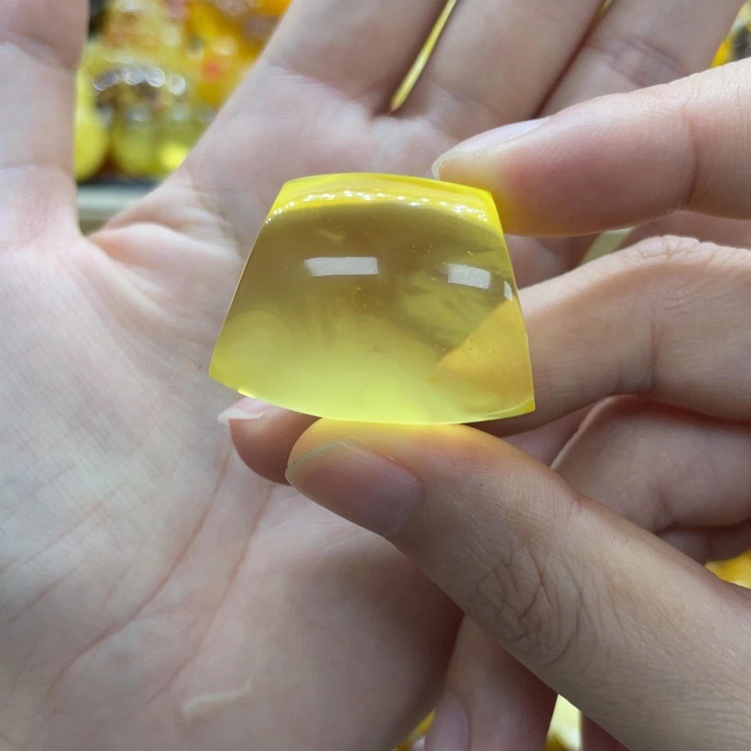 裸石琥珀未镶嵌天然琥珀
