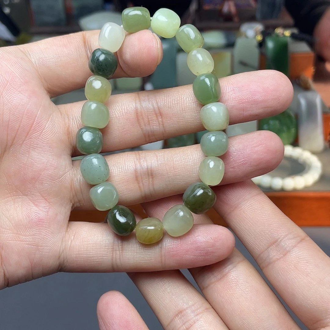 和田玉未镶嵌颈饰福利款完美主义者勿拍