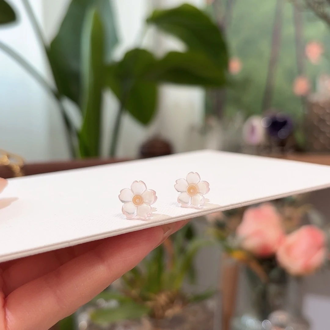 水晶耳饰18K金镶嵌花花