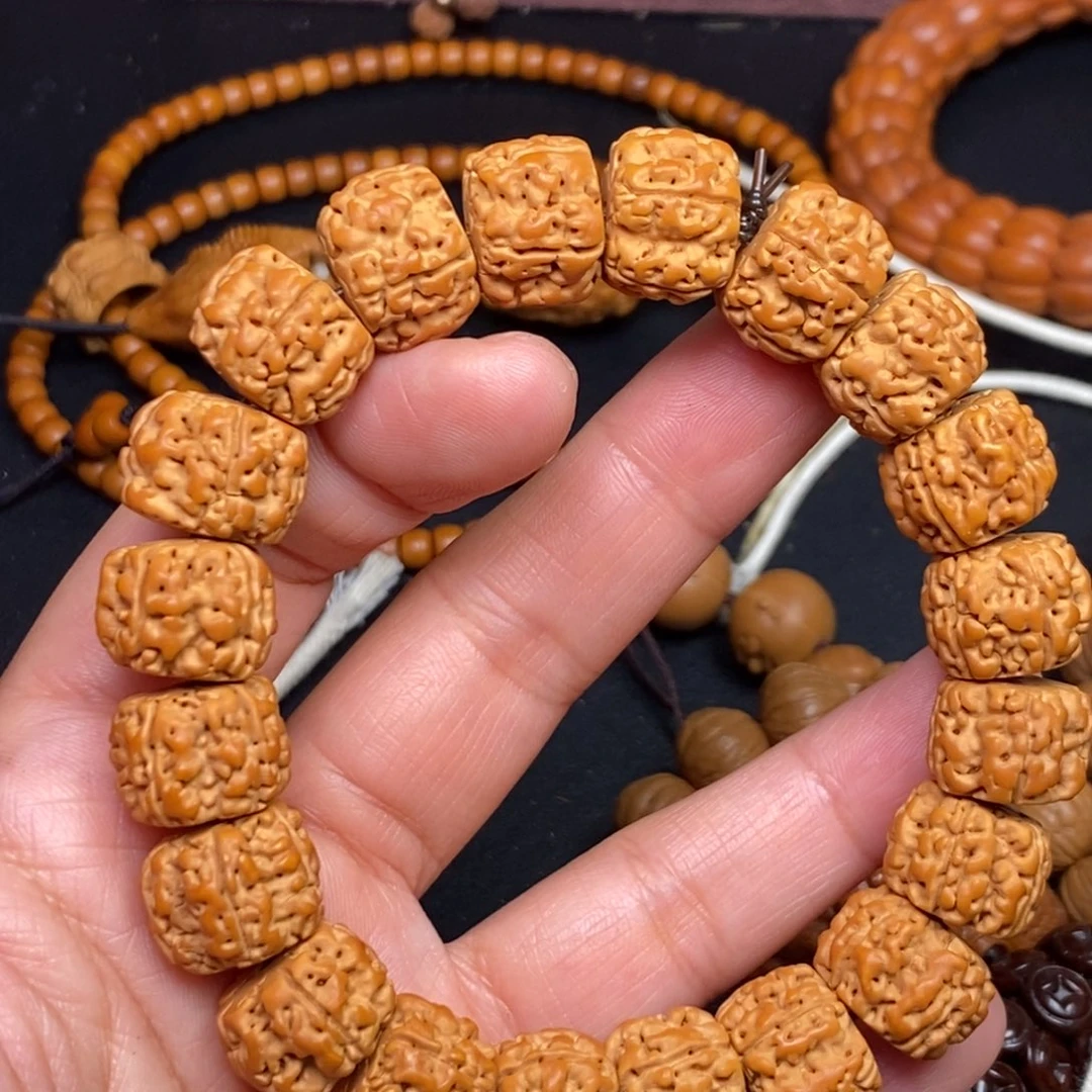 吊坠猴头核桃橄榄猴头