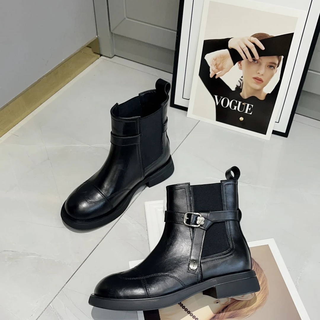 喜宝大码女鞋40-43码女靴鞋958-8