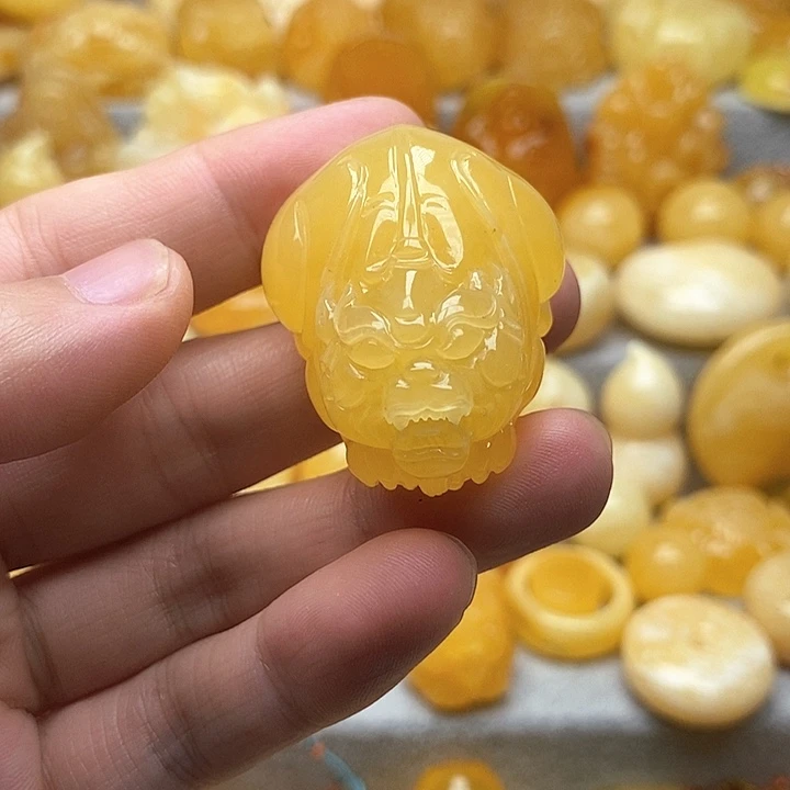 未镶嵌颈饰琥珀琥珀蜜蜡吊坠