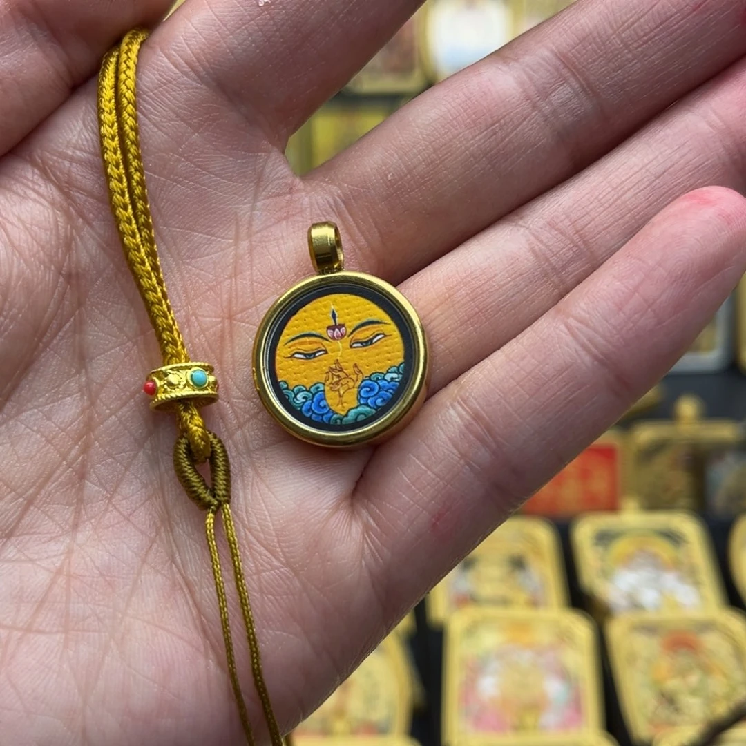 0**.唐卡的故事是一个人