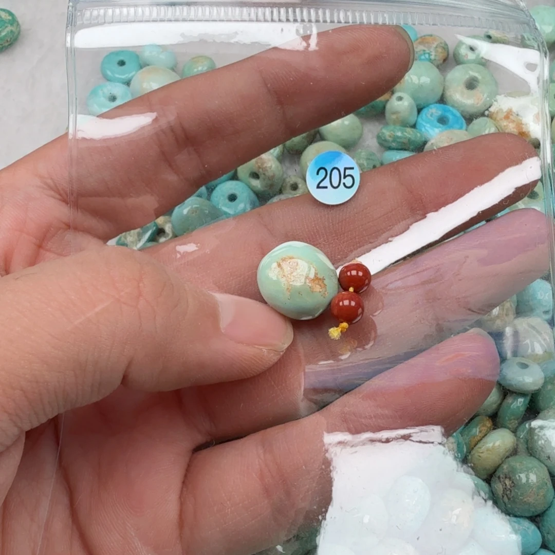 南红玛瑙未镶嵌珠宝奇石