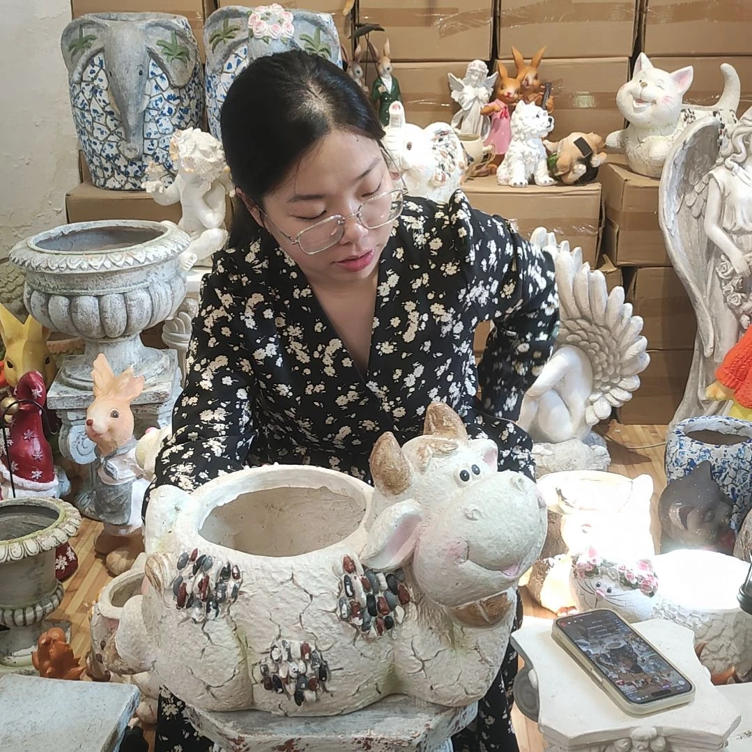 合成树脂氧化镁牛牛花盆一个