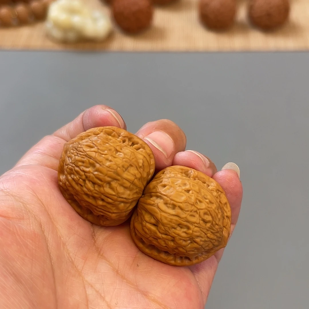 桃核把件31.5×30全品野生夜明珠XM3023