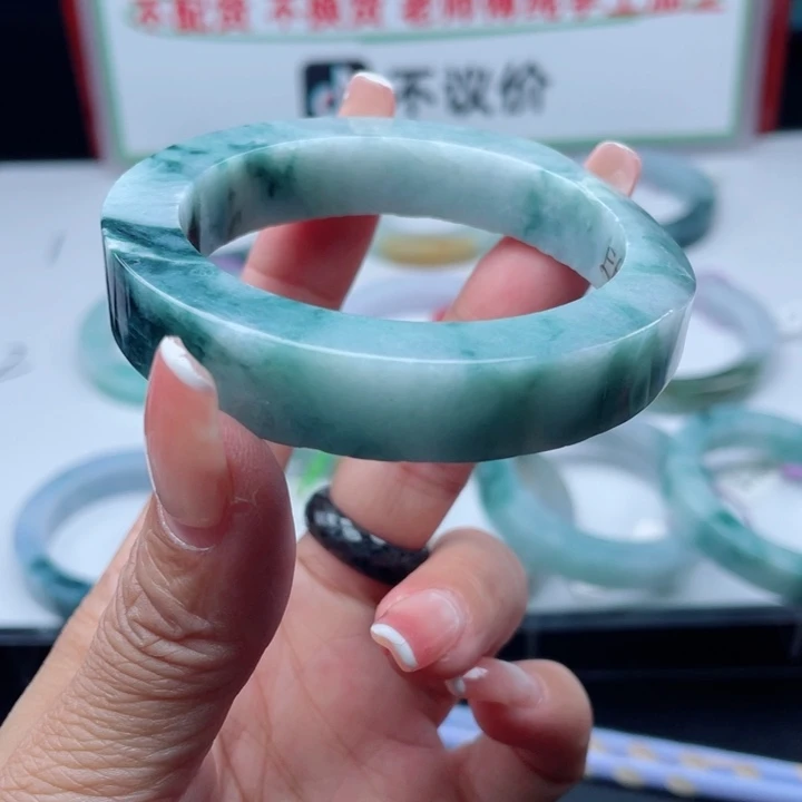 定制翡翠未镶嵌正