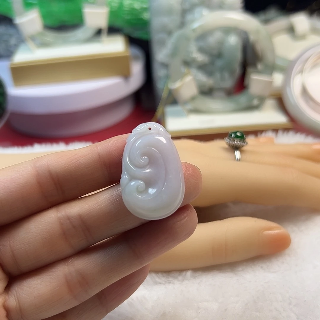 颈饰未镶嵌翡翠缅甸天然翡翠如意