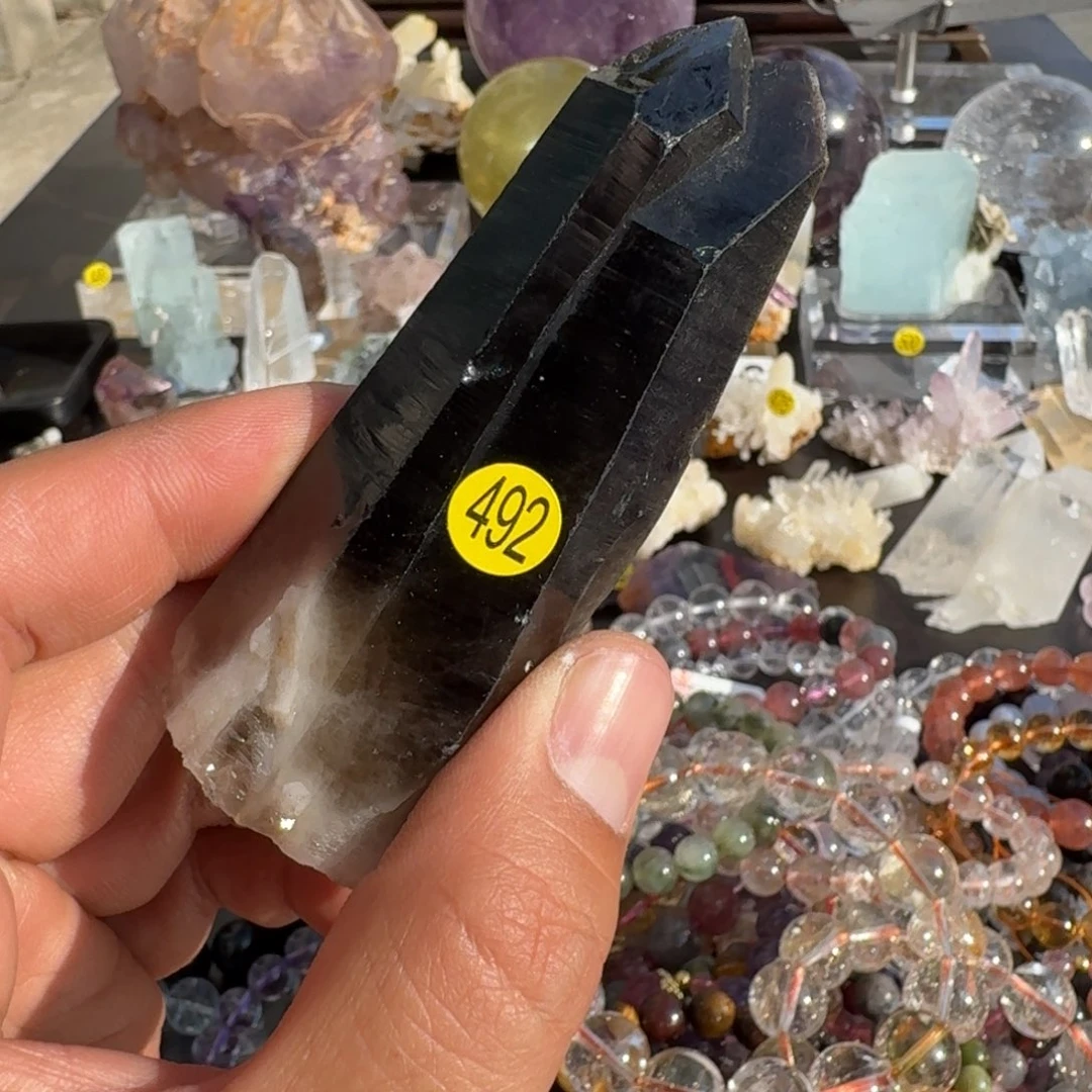 未镶嵌水晶珠宝半成品