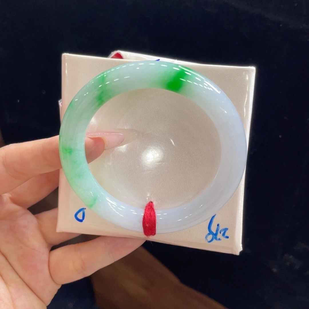 翡翠未镶嵌手镯02号 52圆条阳春白雪