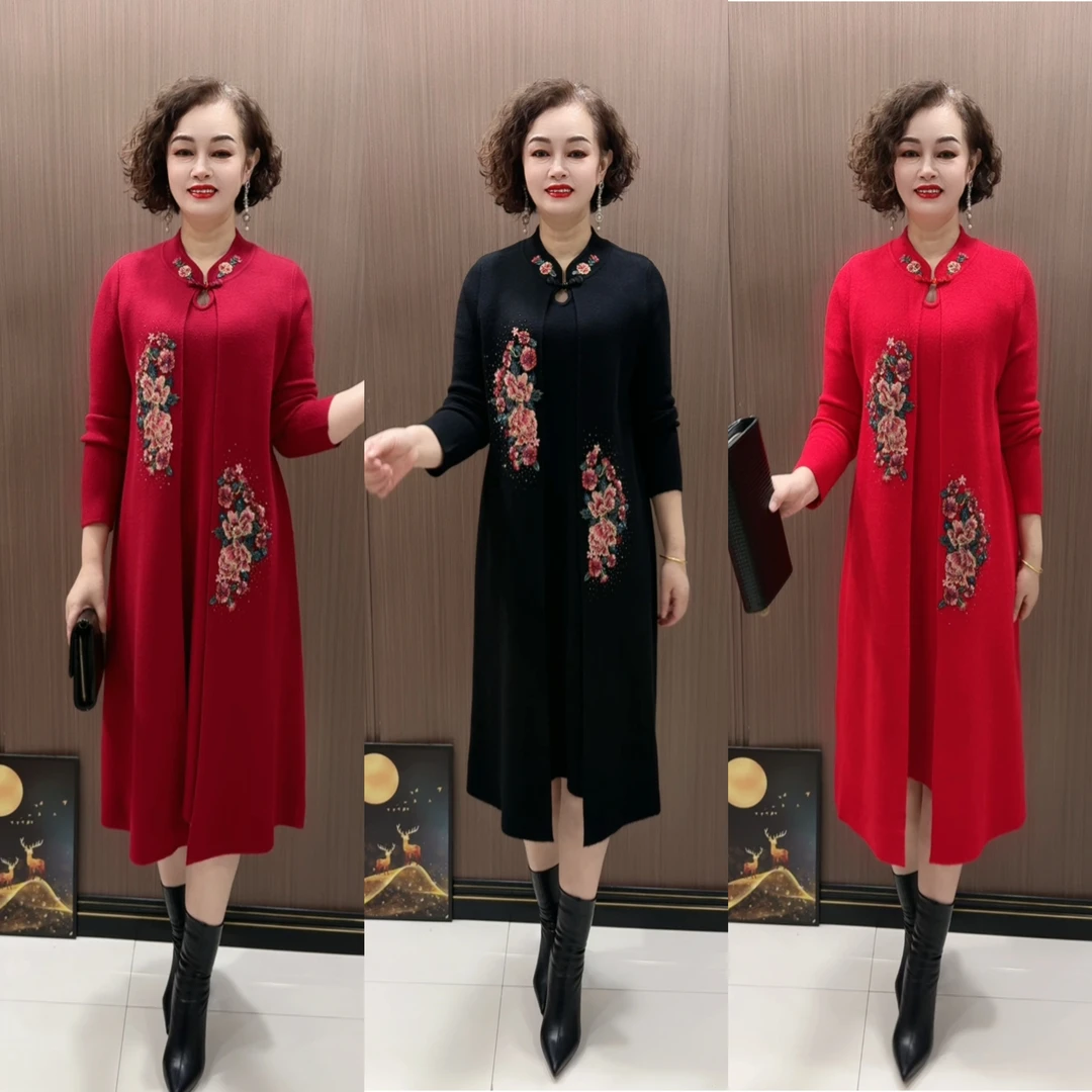 yA时尚高贵针织假两件套洋气宽松中老年刺绣秋冬连衣裙裙子春秋