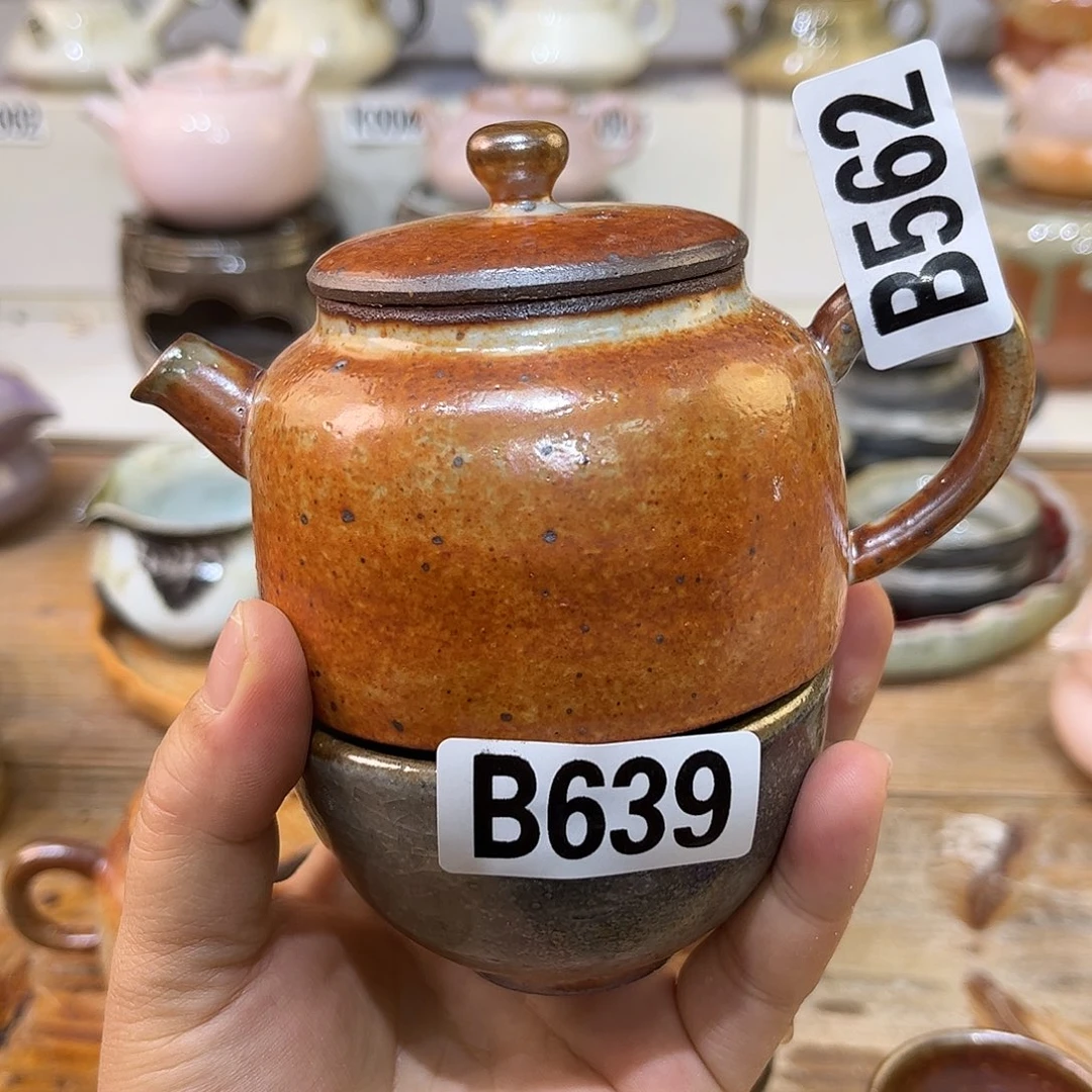 白泥茶杯铁*陶瓷艺术