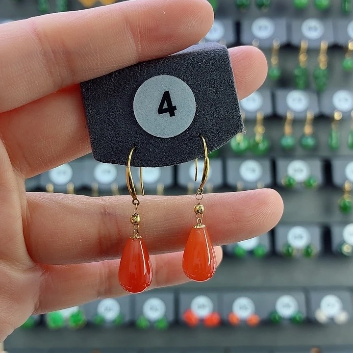 南红玛瑙18K金镶嵌耳饰