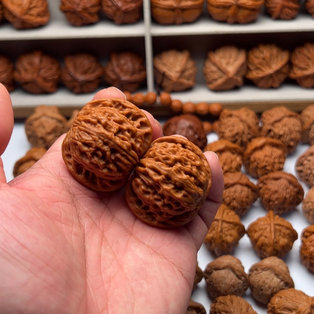 文玩核桃把件九*磨盘