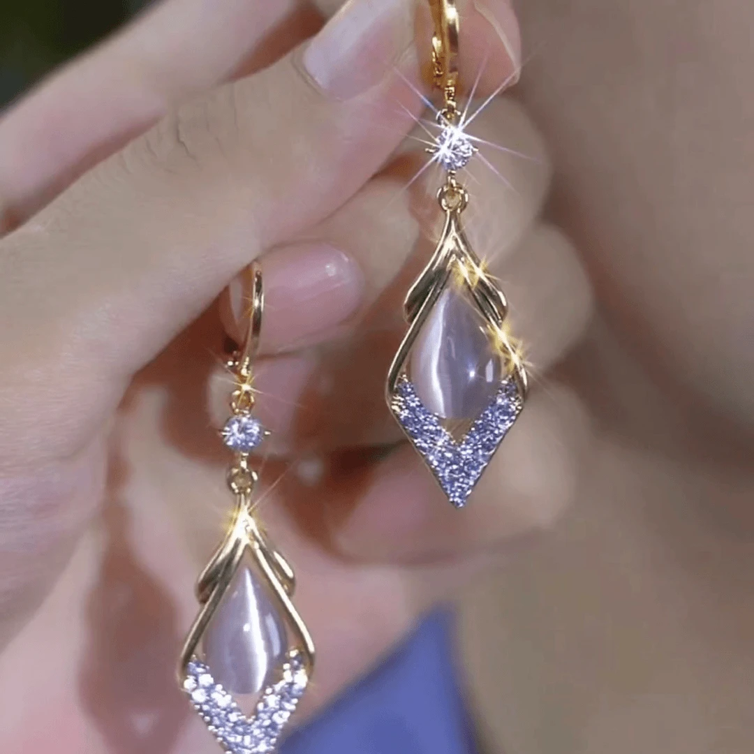 铜合金锆石耳饰 2025年网红流行金色钻钻挂钩紫色菱形耳勾耳环