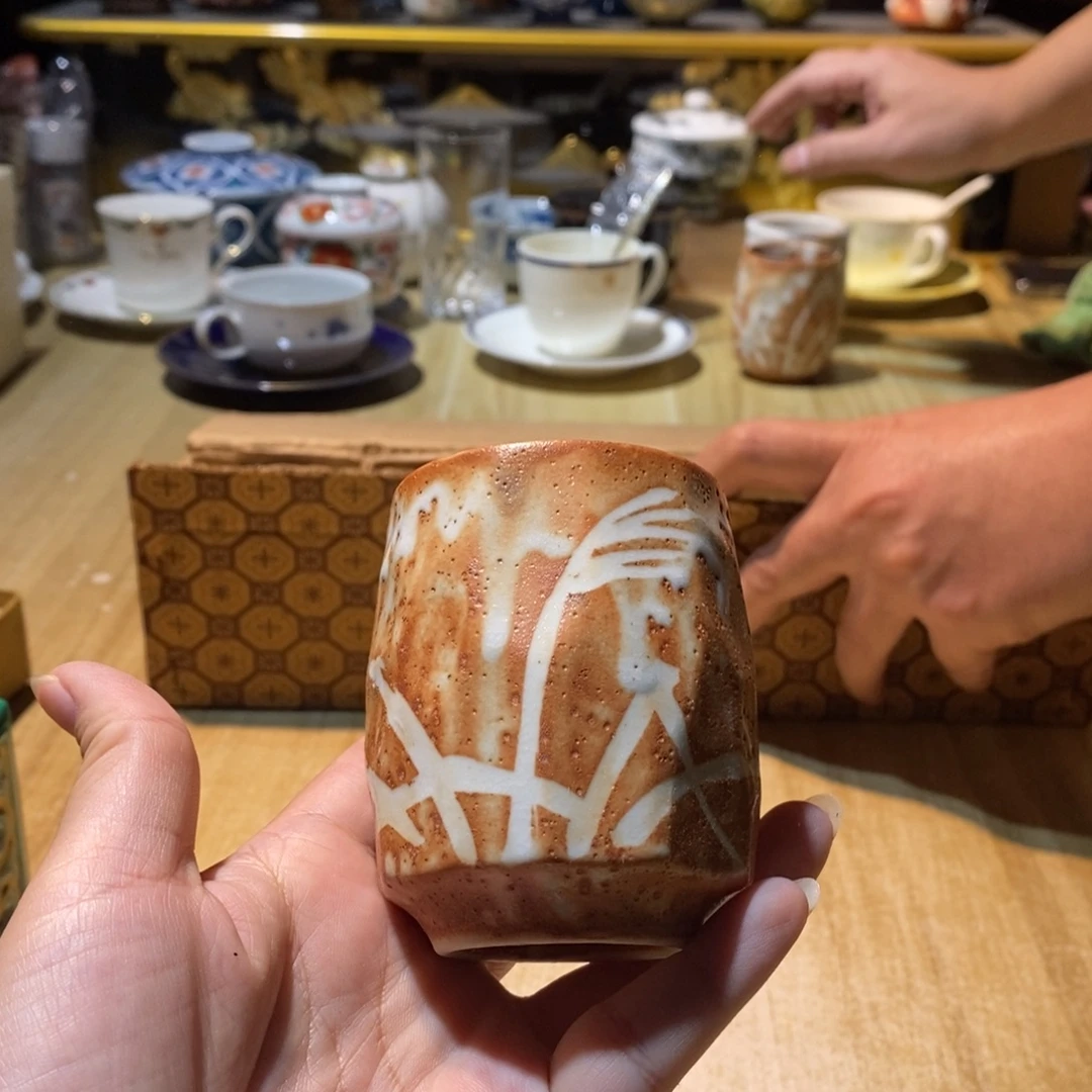 申***吸易雅集工艺品有限公司