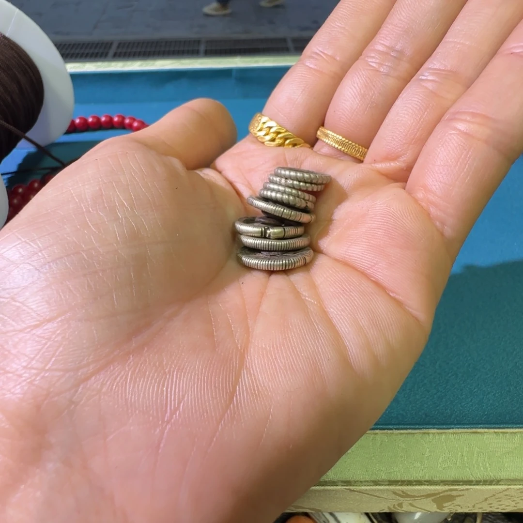 玻璃颈饰下***饭藏弟出品，菩提配饰