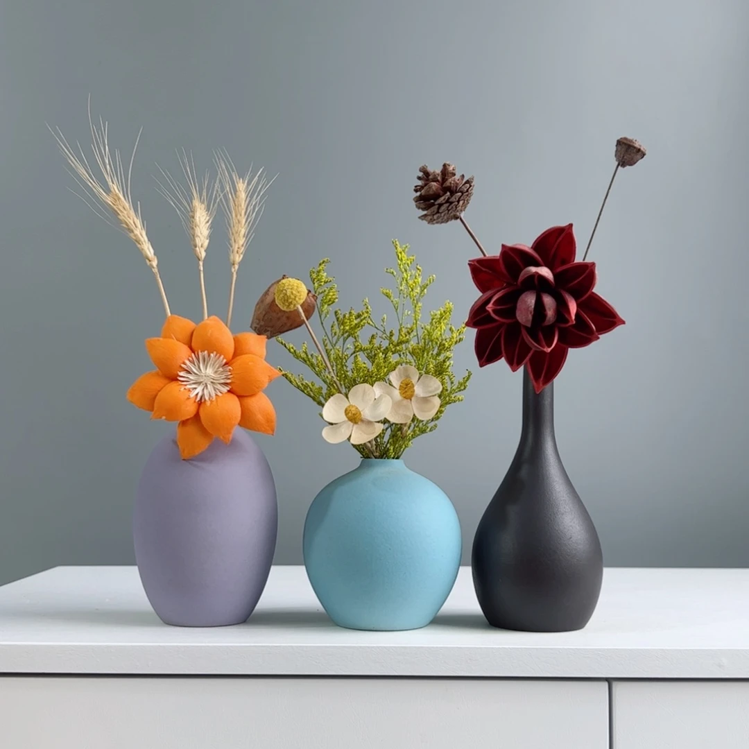摆件陶瓷小花瓶摆件含花总高约20-30cm