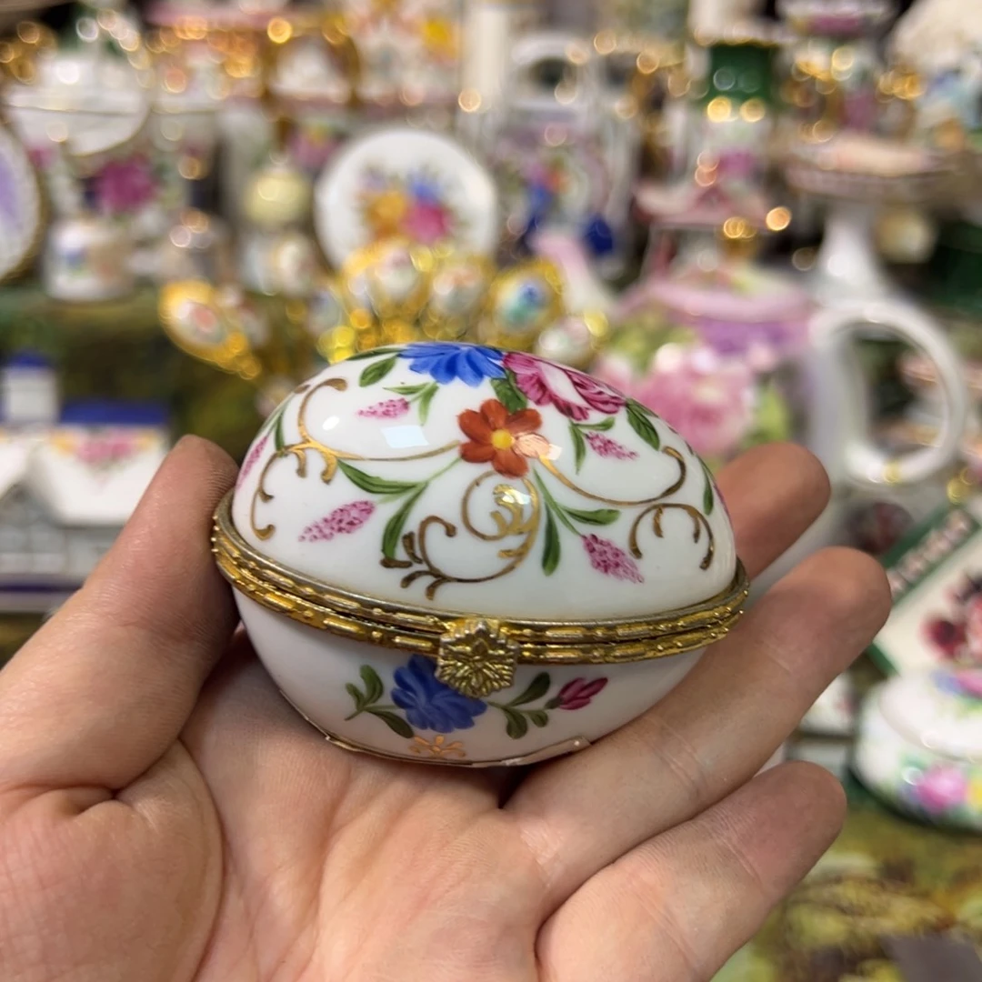 摆件鹿与海陶瓷家居用品有限公司