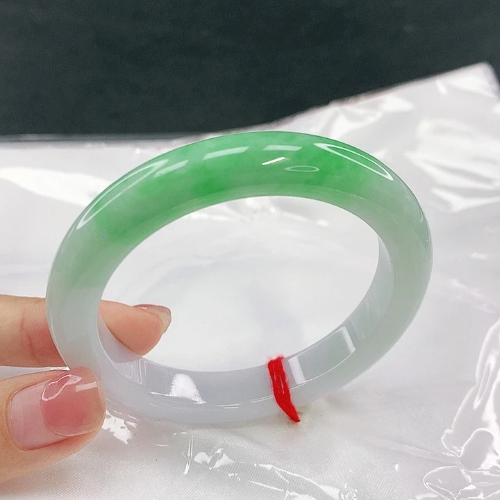 翡翠未镶嵌手镯圈52，19074