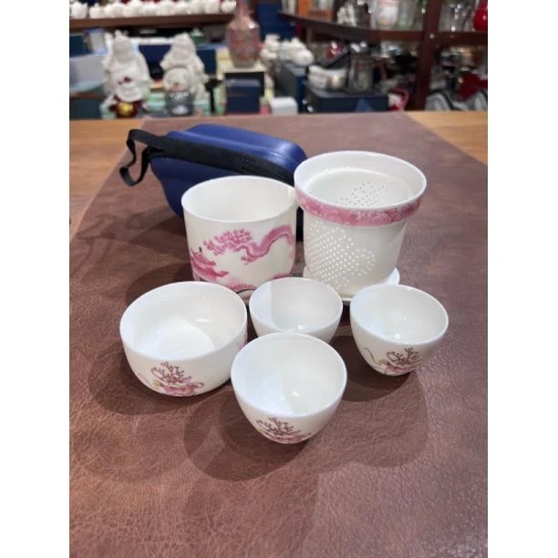 056粉色小鹿一壶四杯旅行茶具