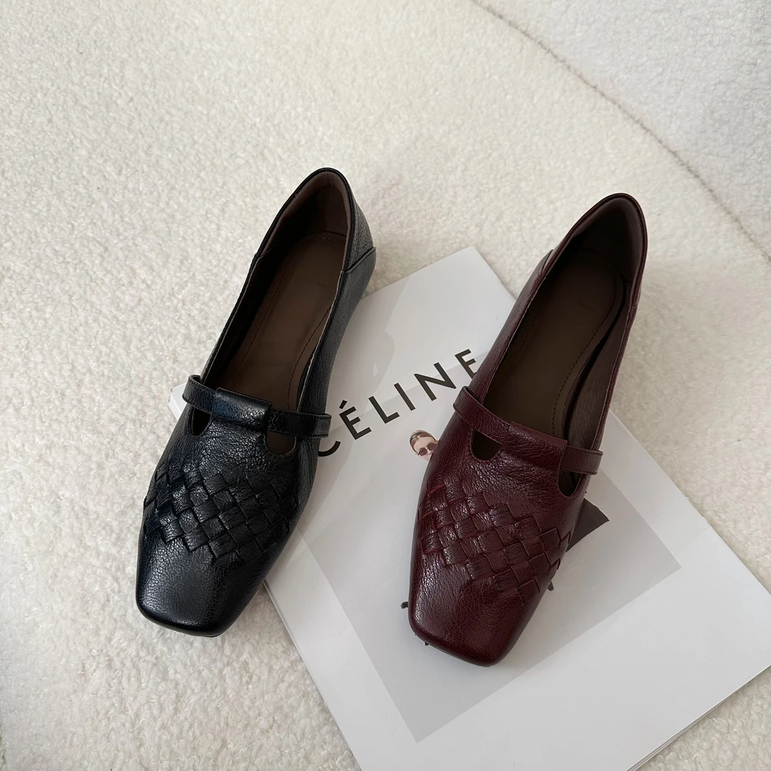 英伦风春夏新款方头编织低跟通勤百搭复古软底软面真皮女鞋单鞋