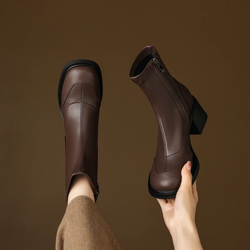 2025年新款复古方头粗跟短靴女百搭显瘦弹力瘦瘦靴高跟41-43大码