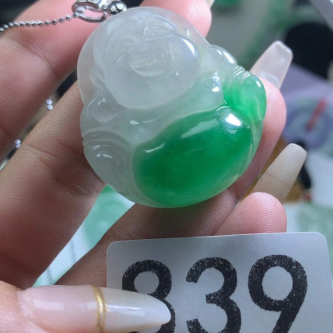 翡翠未镶嵌吊坠(赠链)翡翠