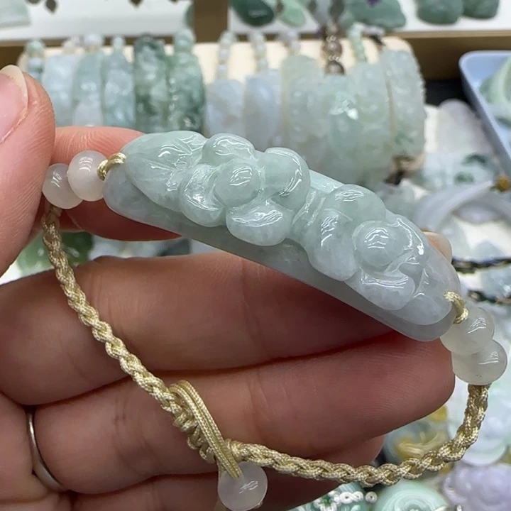 翡翠未镶嵌手链手牌