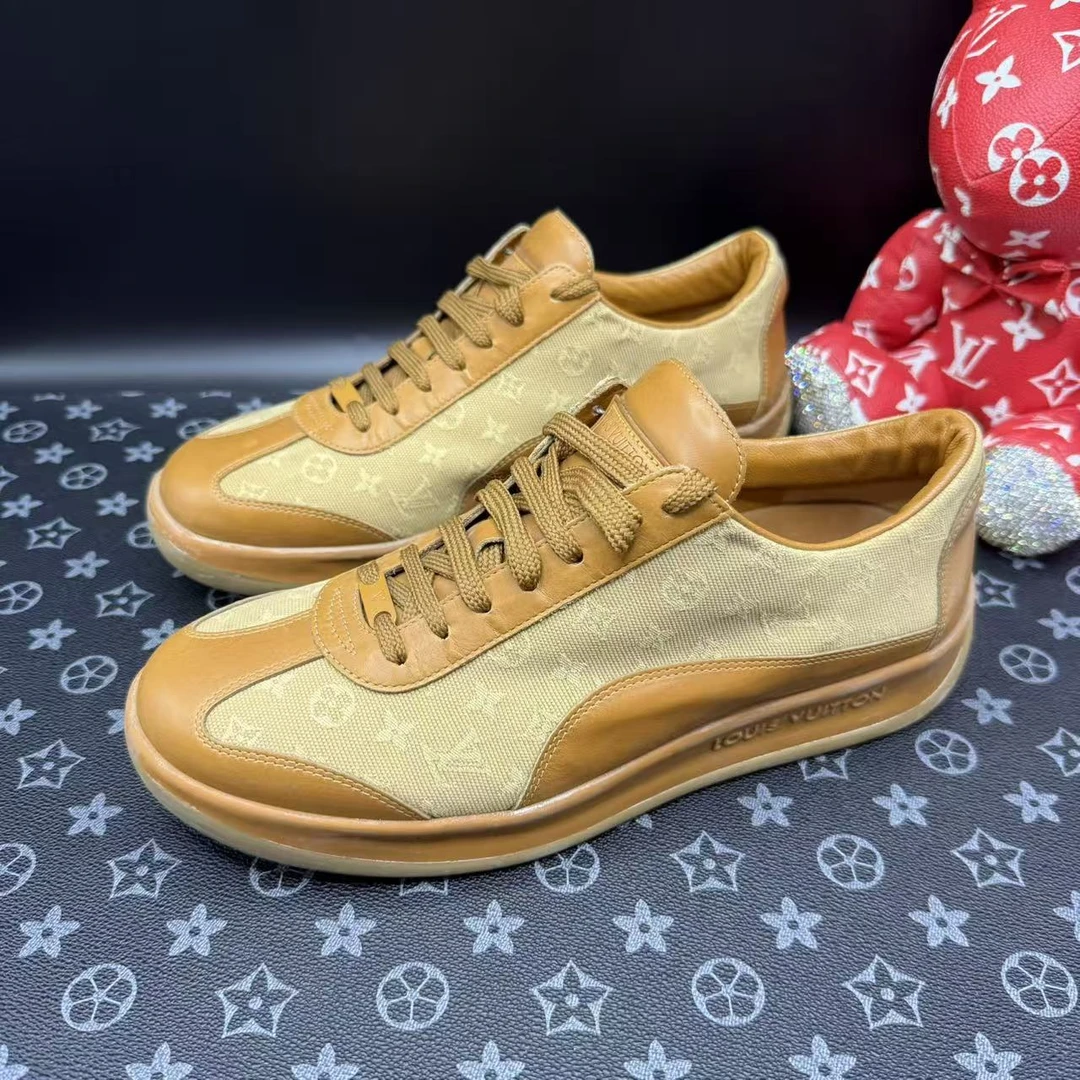 95新 LouisVuitton/路易威登 橘黄帆布老花板鞋39欧码 ddm2765