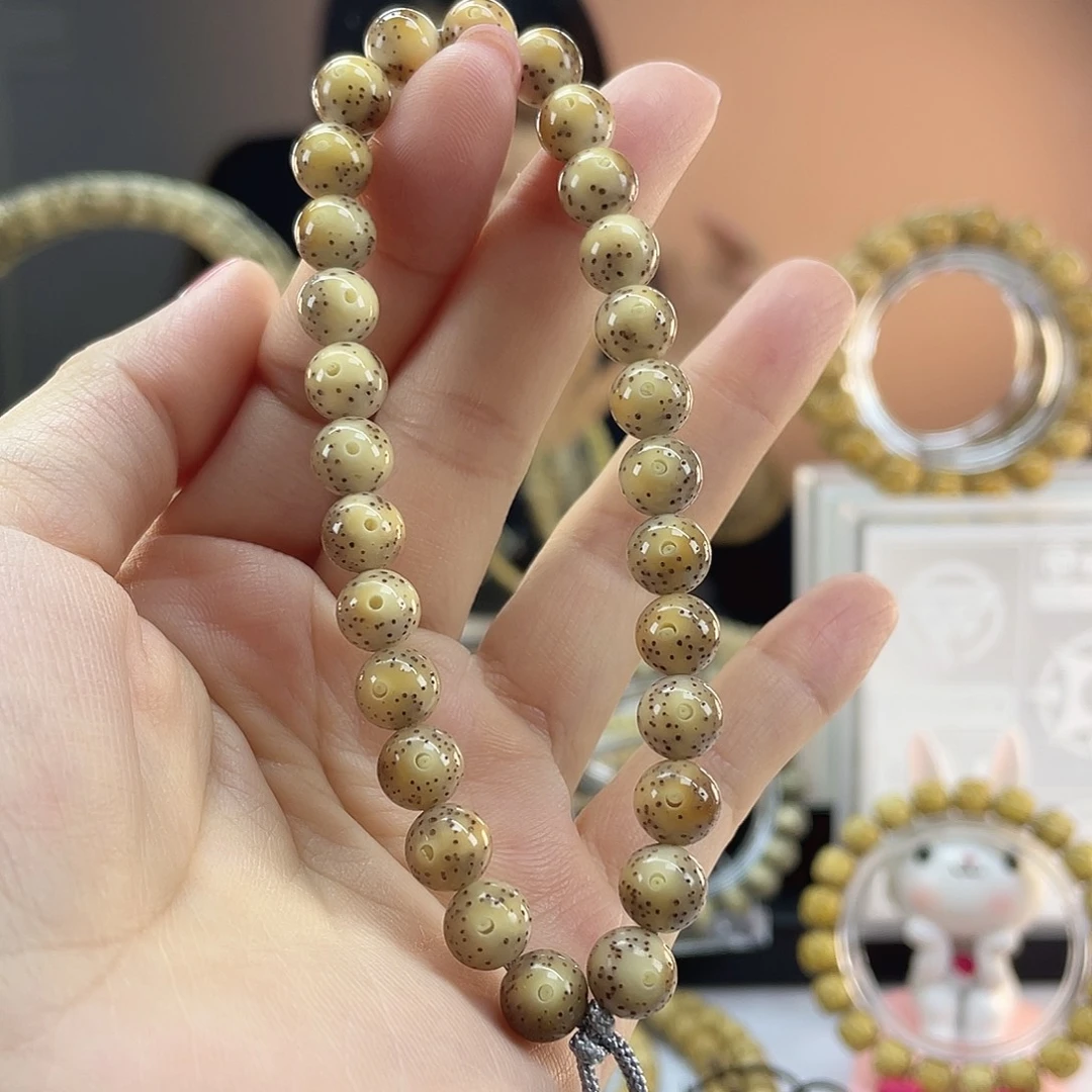 星月菩提吊坠8圆 火烧云 手持