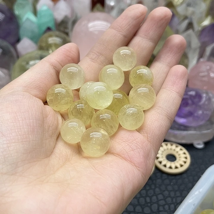 未镶嵌珠宝半成品水晶61黄水单株12mm