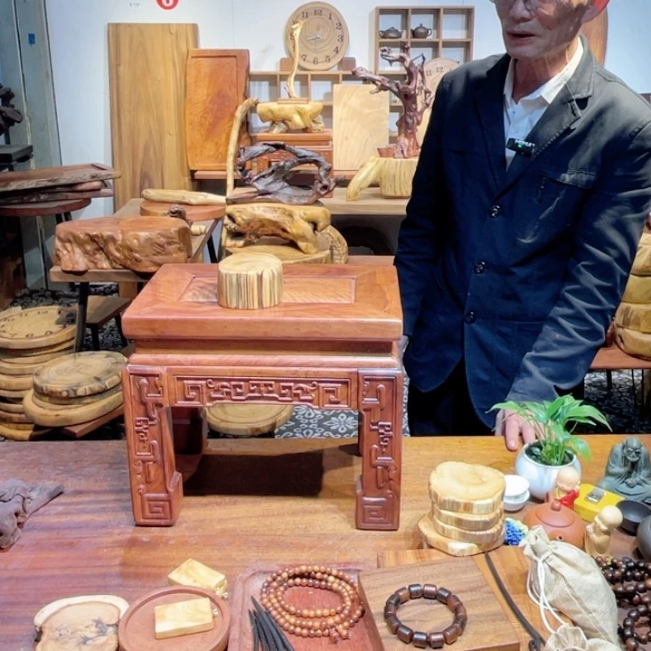 木（非红木类）马****骨