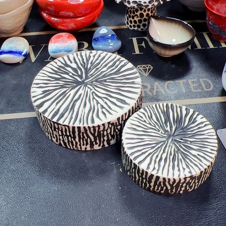 陌***安瓷肯定全场拍买20包邮。