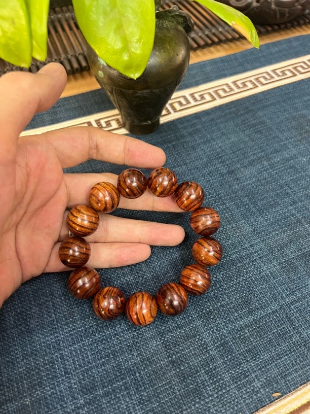 海黄黄花梨虎皮纹1.8cm/多样性发一正宗海南海黄黄花梨手串