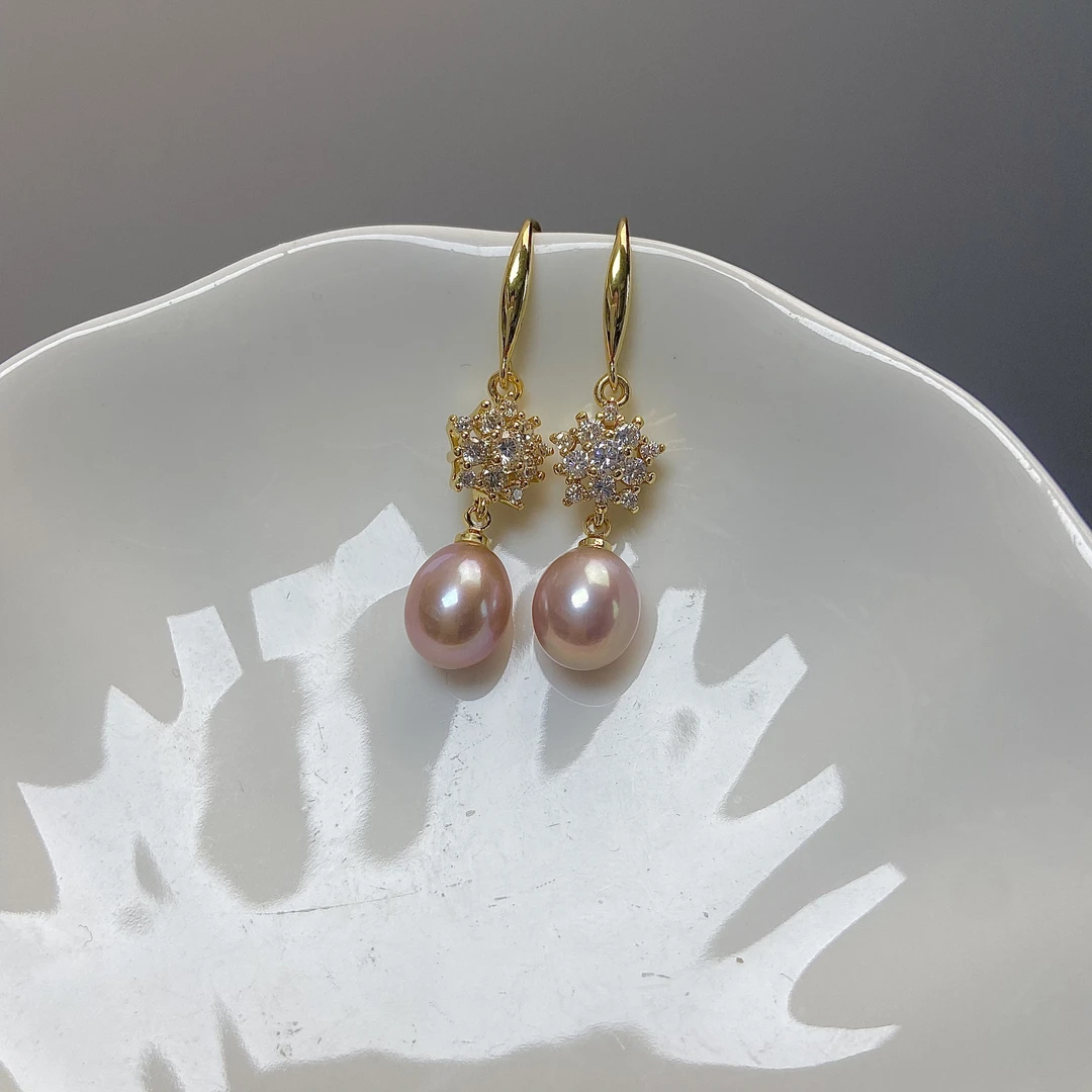 713 天然紫色雪花珍珠耳环 天然色不完全一样 可刮粉