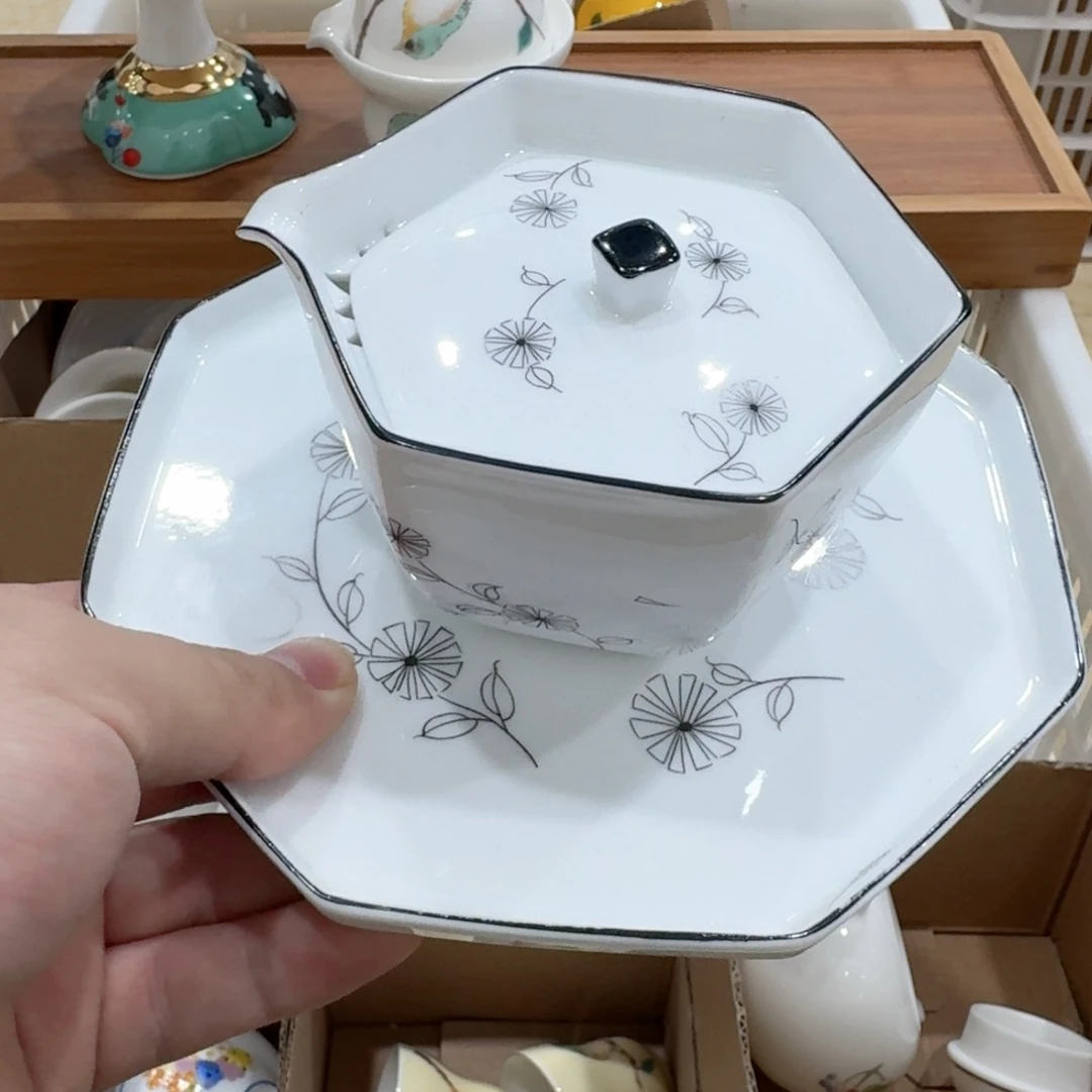 壶你好漂亮112335411232