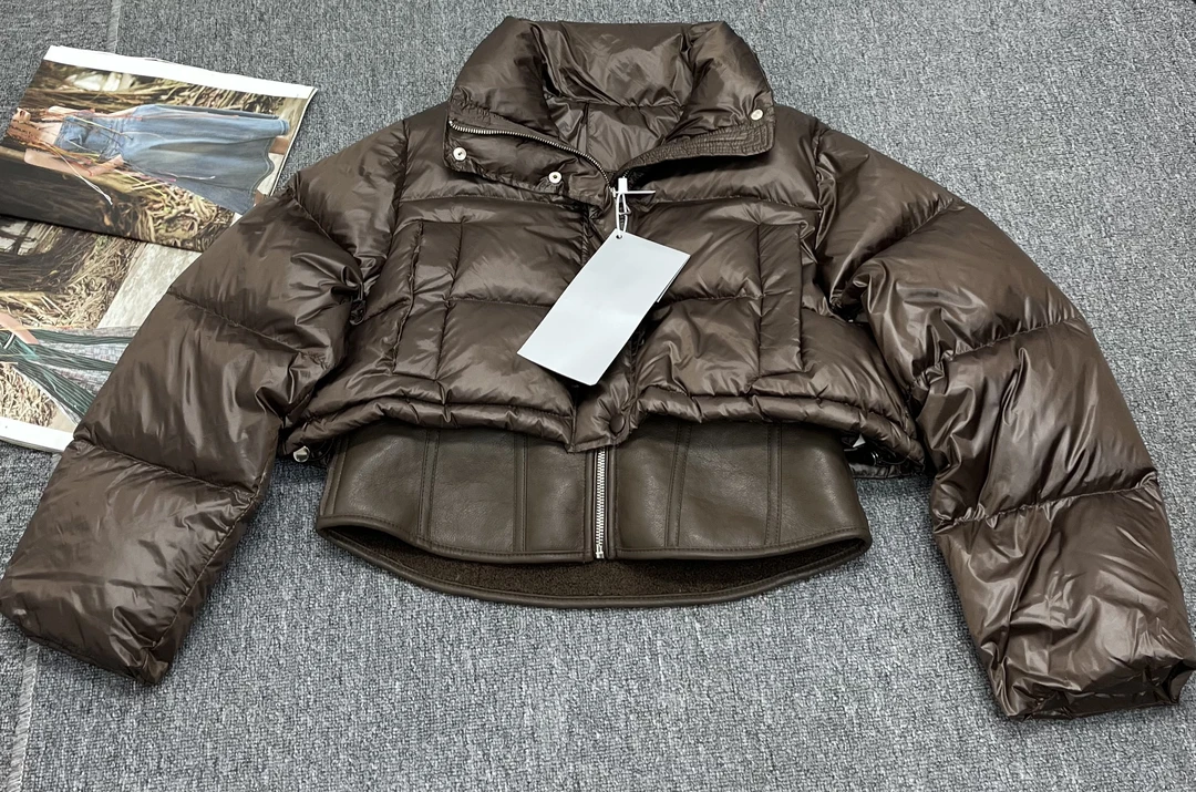 欧货女装原创不撞衫冬季新款设计感拼蛋白皮短款休闲白鸭羽绒服