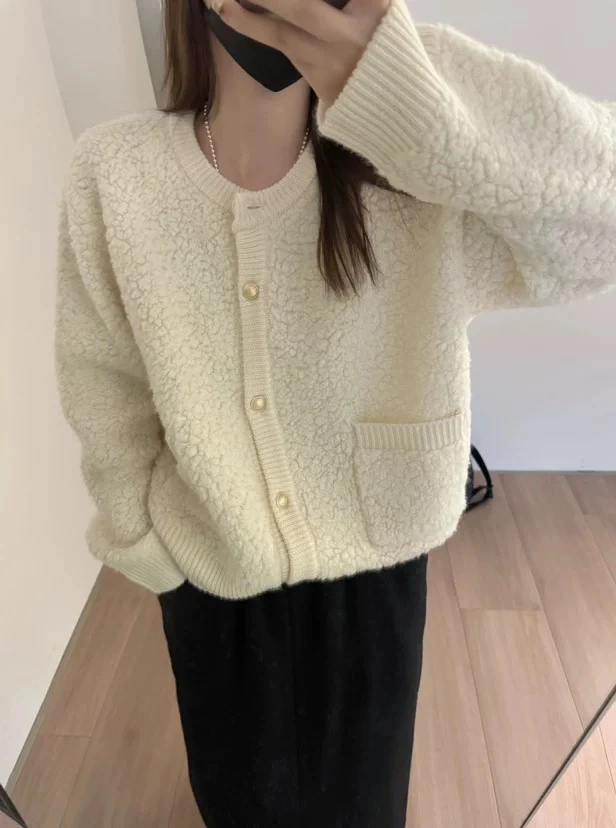 8631圆领宽松加厚圈圈毛时尚百搭纯色针织开衫外套冬